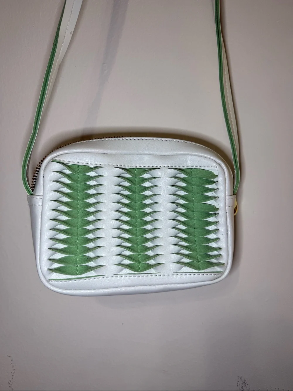 Steve Madden White Crossbody - Picture 3 of 4